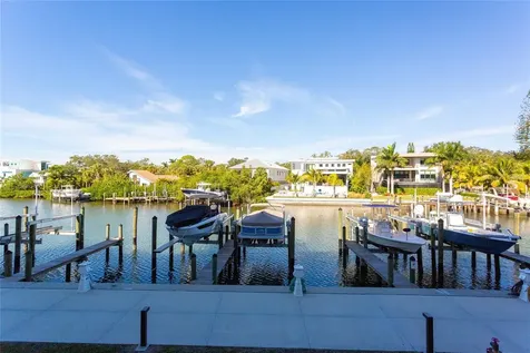 1709 N Tamiami Trail Sarasota FL 34234