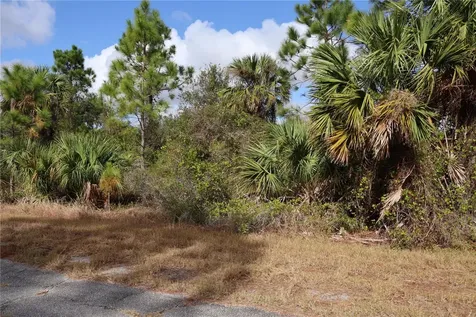 Patriot Circle North Port FL 34288