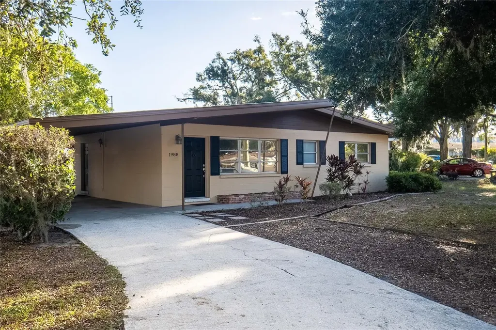 1988 13th Street NW Winter Haven FL 33881