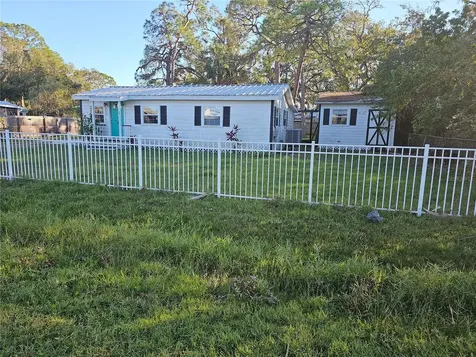 808 4th Avenue SW Ruskin FL 33570