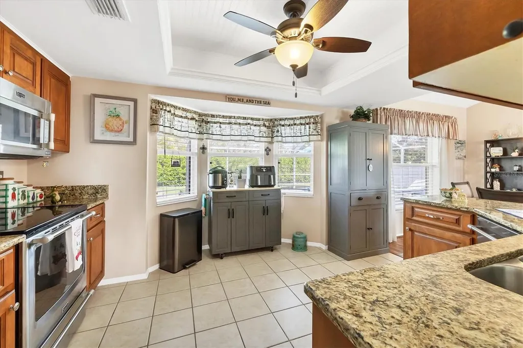 9266 Carnation Avenue Englewood FL 34224