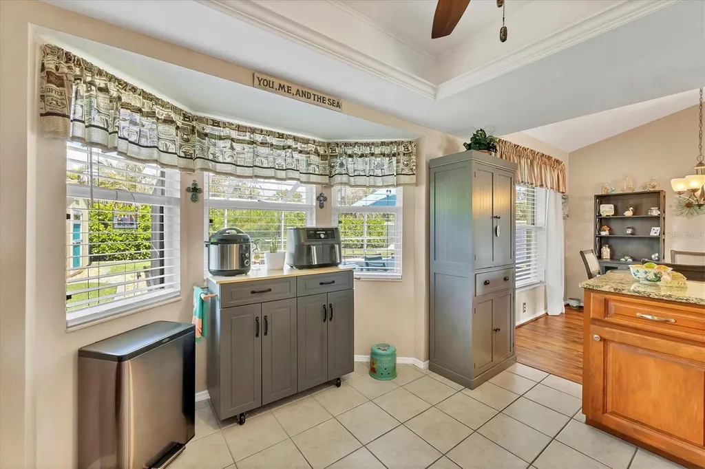 9266 Carnation Avenue Englewood FL 34224