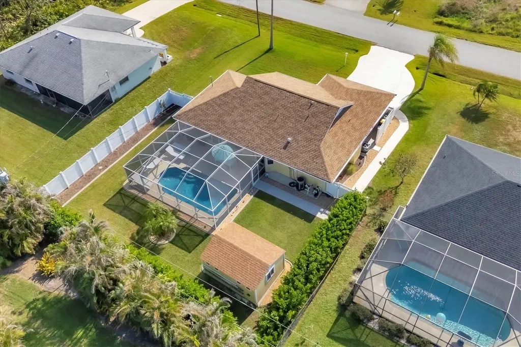 9266 Carnation Avenue Englewood FL 34224