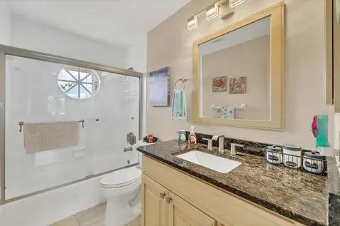 9266 Carnation Avenue Englewood FL 34224