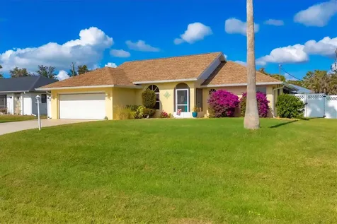 9266 Carnation Avenue Englewood FL 34224