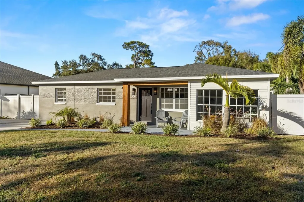 4009 W Knights Avenue Tampa FL 33611