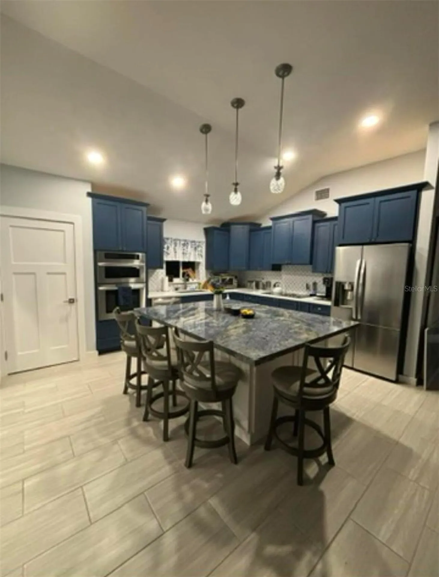 177 Iroquois Street Tavernier FL 33070