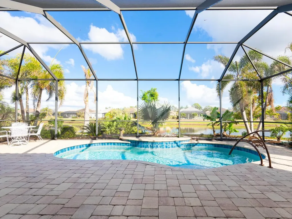 10828 Trophy Drive Englewood FL 34223