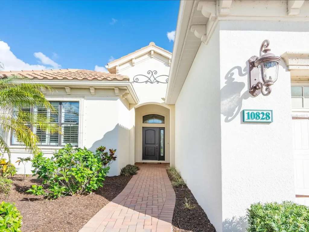 10828 Trophy Drive Englewood FL 34223