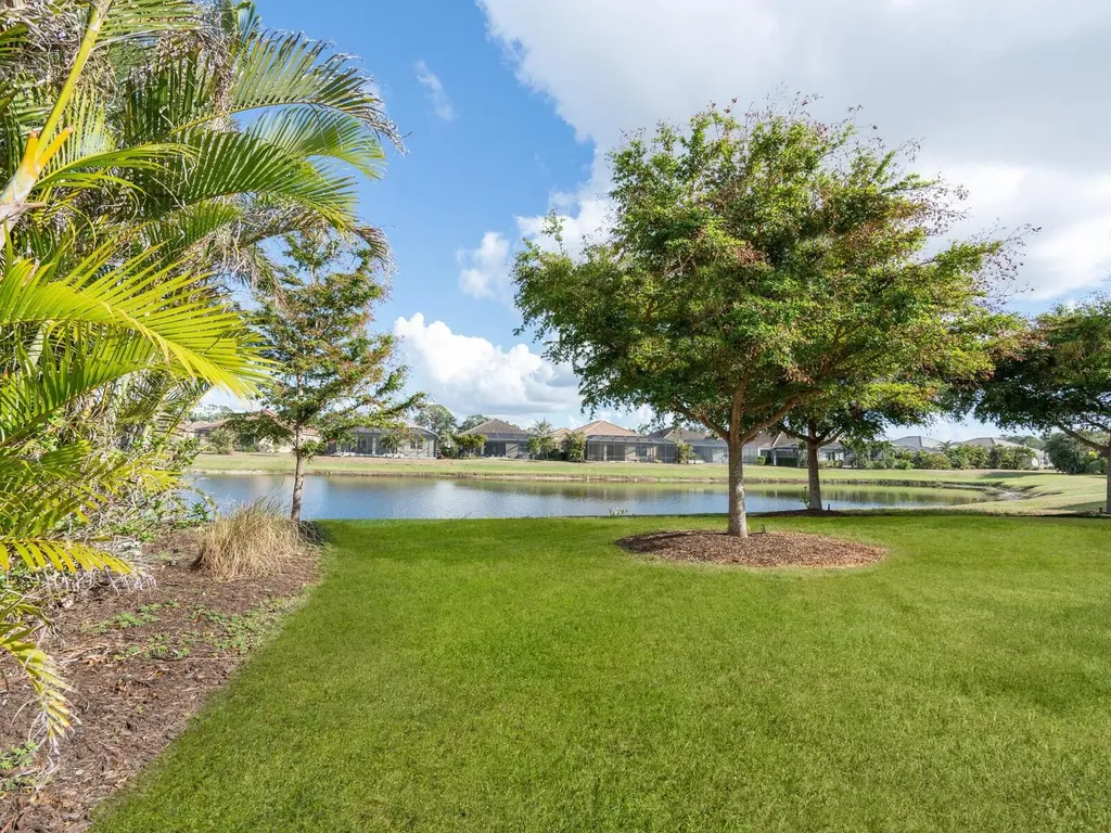 10828 Trophy Drive Englewood FL 34223