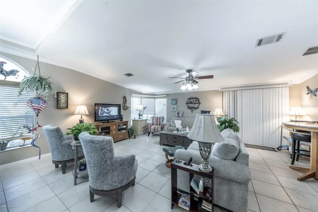1000 Kings Highway Punta Gorda FL 33980