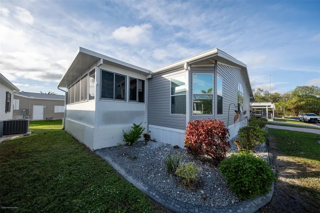 1000 Kings Highway Punta Gorda FL 33980