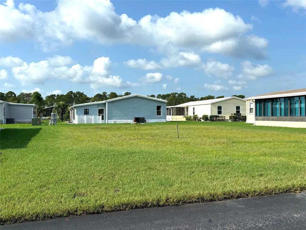 705 Del Luna Drive North Port FL 34287
