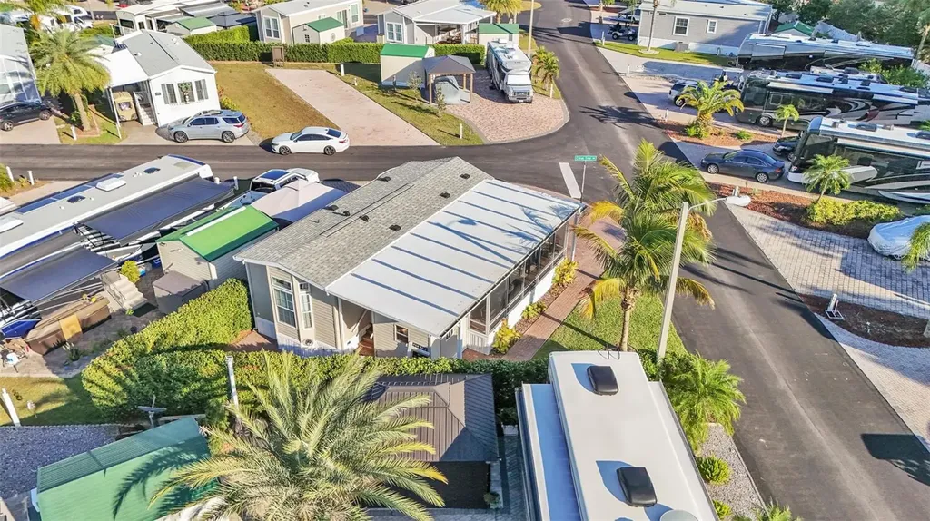 2307 Limewood Avenue Clermont FL 34714