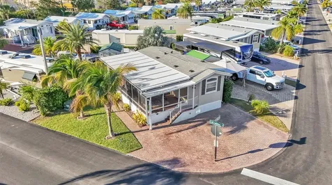 2307 Limewood Avenue Clermont FL 34714