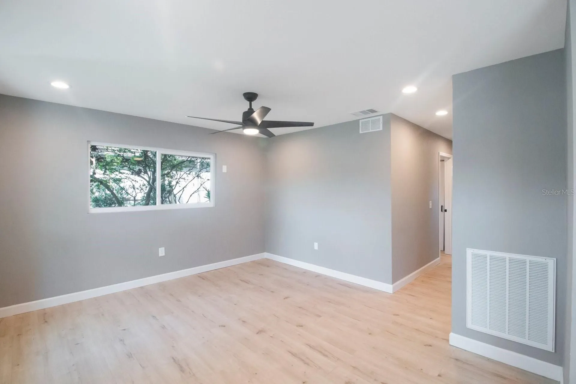 6318 S Renellie Court Tampa FL 33616