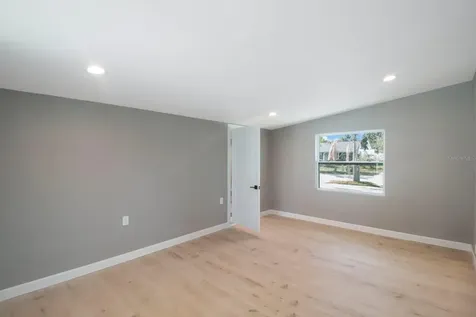 6318 S Renellie Court Tampa FL 33616