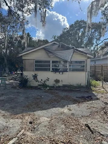 54 W 10th Street Apopka FL 32703