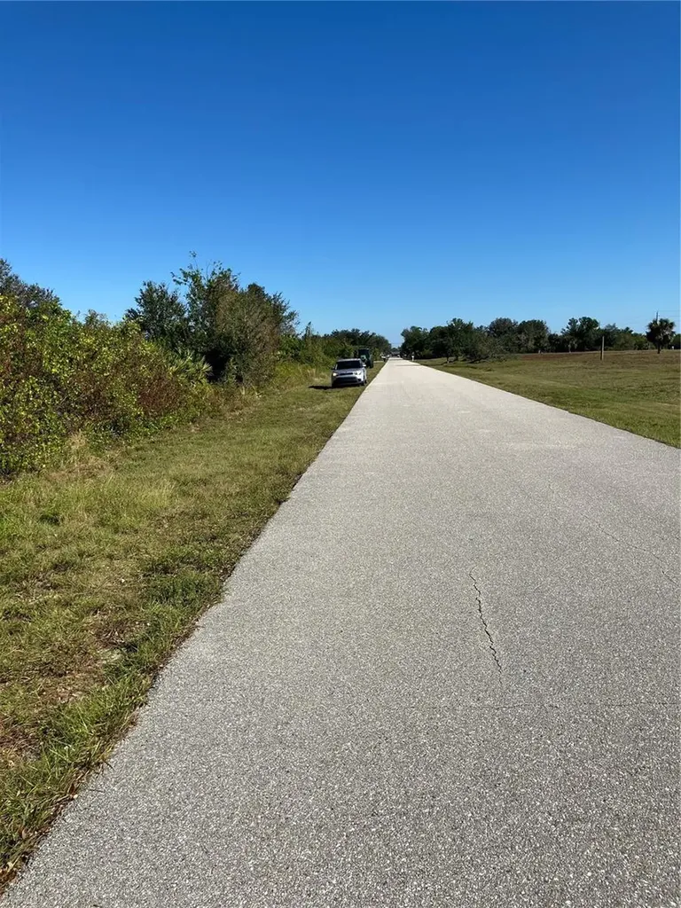 11048 Grafton Avenue Englewood FL 34224