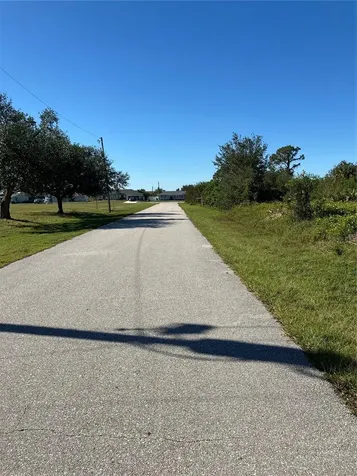 11048 Grafton Avenue Englewood FL 34224
