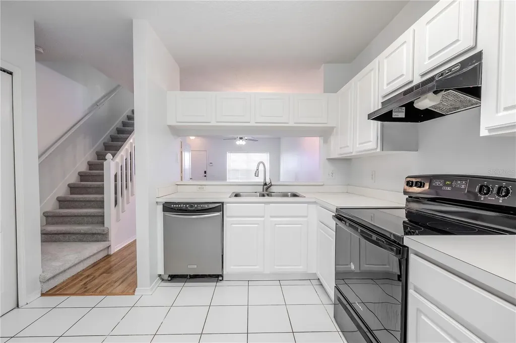 2432 Lake Woodberry Circle Brandon FL 33510