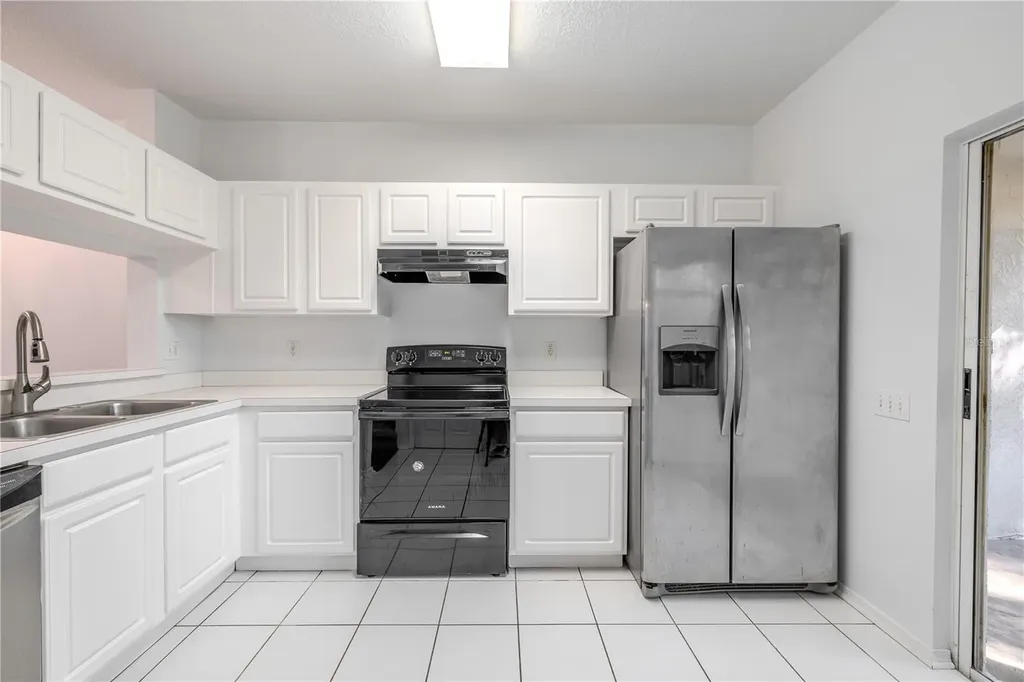 2432 Lake Woodberry Circle Brandon FL 33510