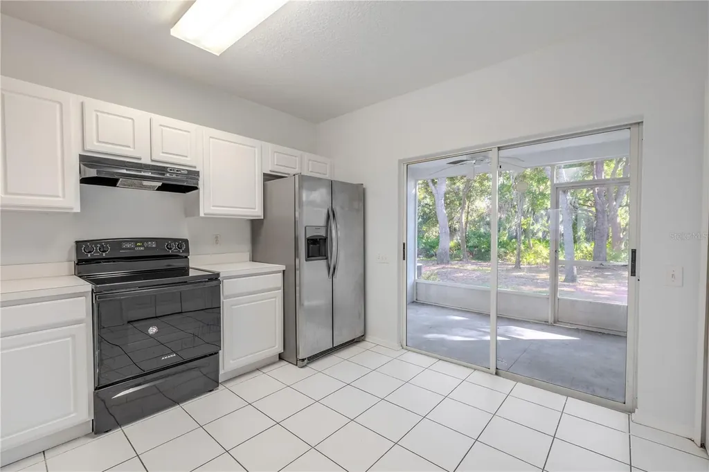 2432 Lake Woodberry Circle Brandon FL 33510