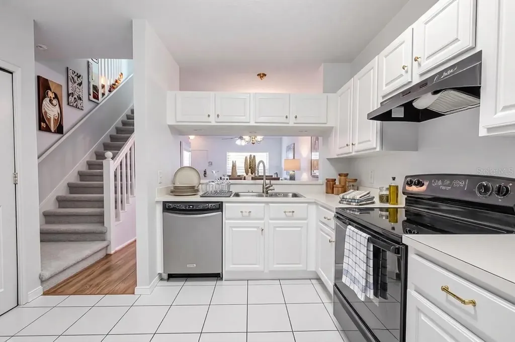 2432 Lake Woodberry Circle Brandon FL 33510