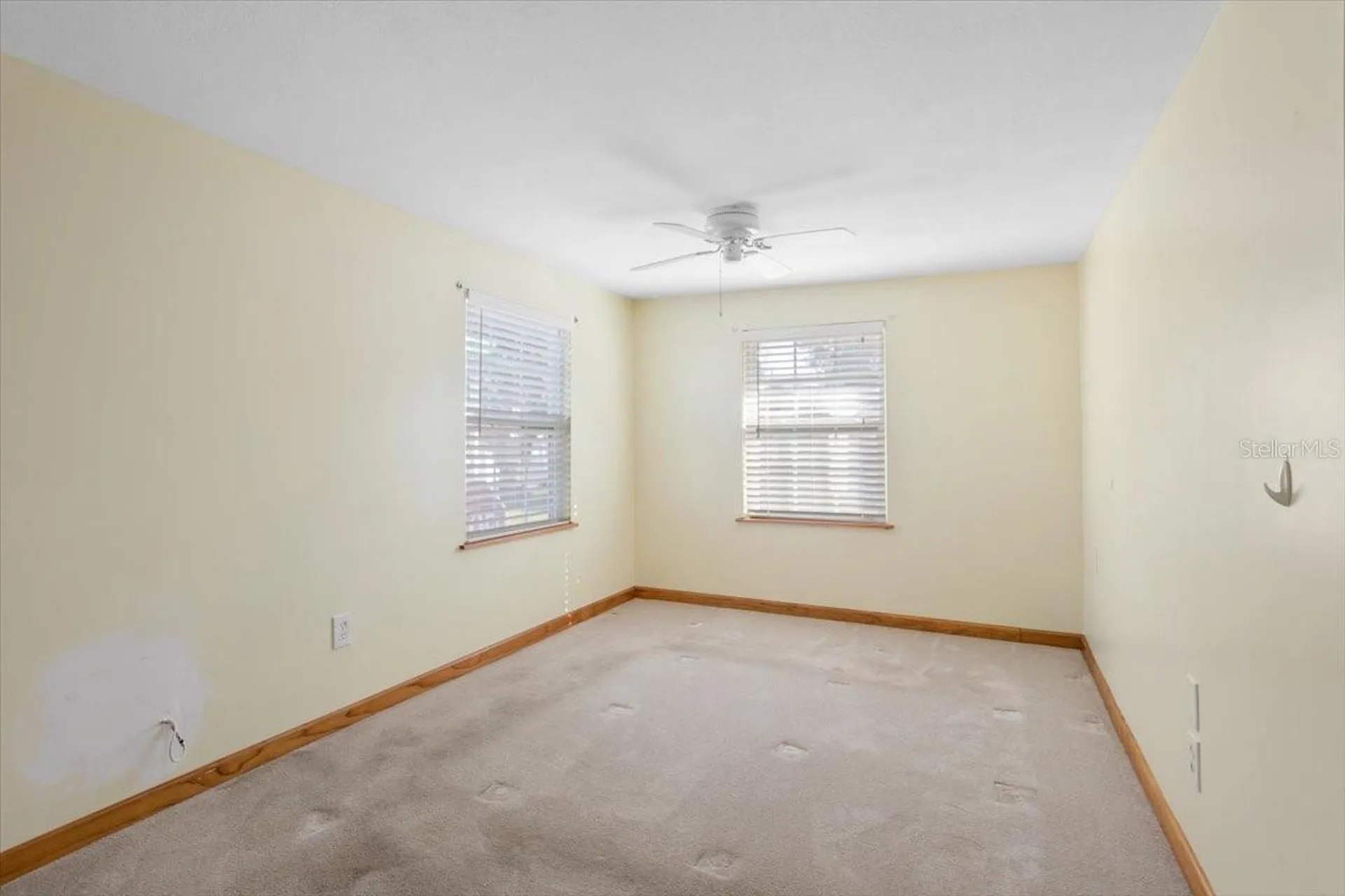 6 Seminole Drive Bradenton FL 34208