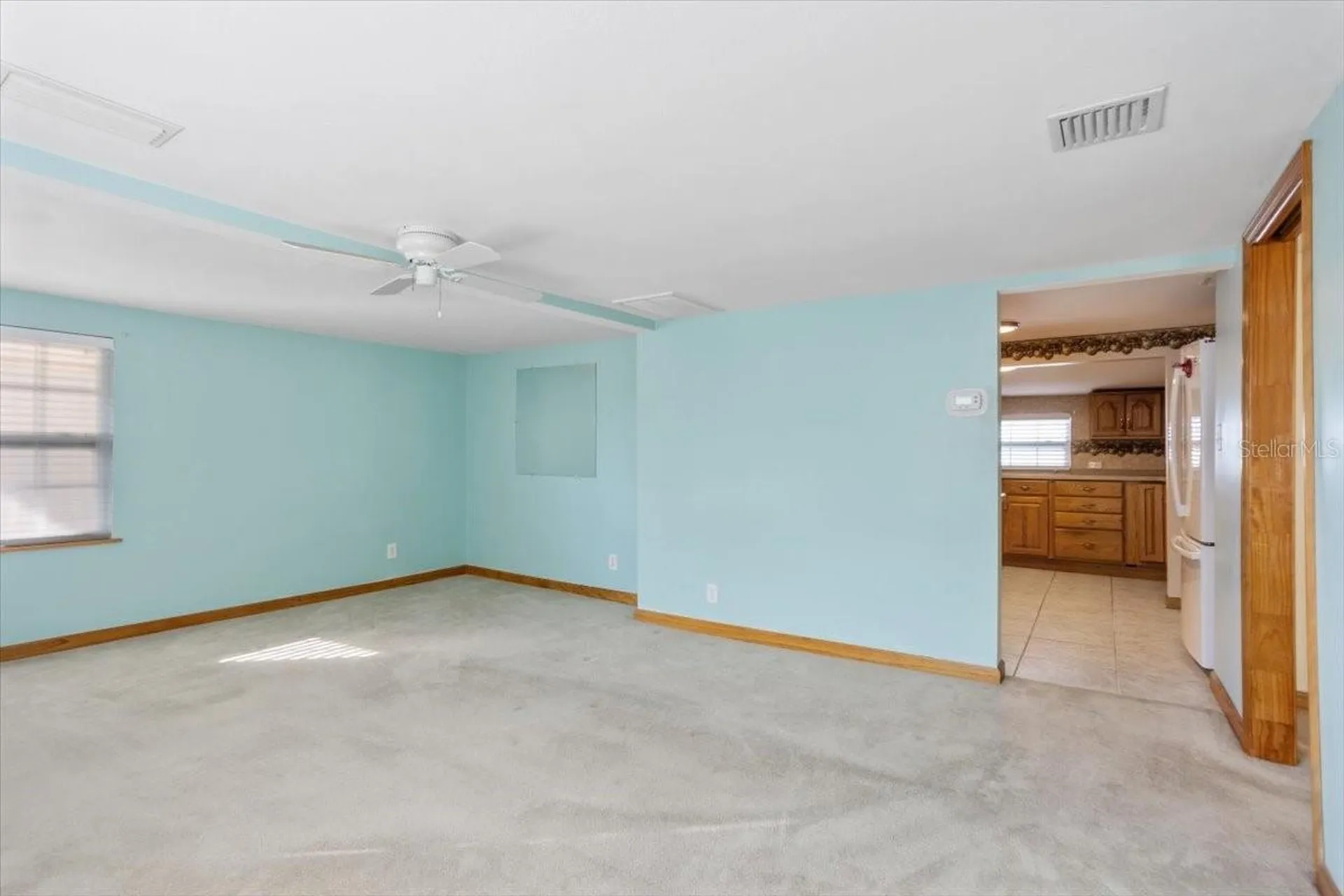 6 Seminole Drive Bradenton FL 34208