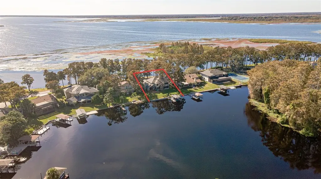 1465 Riviera Drive Kissimmee FL 34744