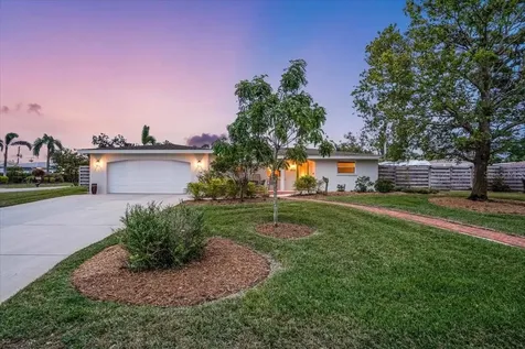 1854 Cockleshell Drive Sarasota FL 34231