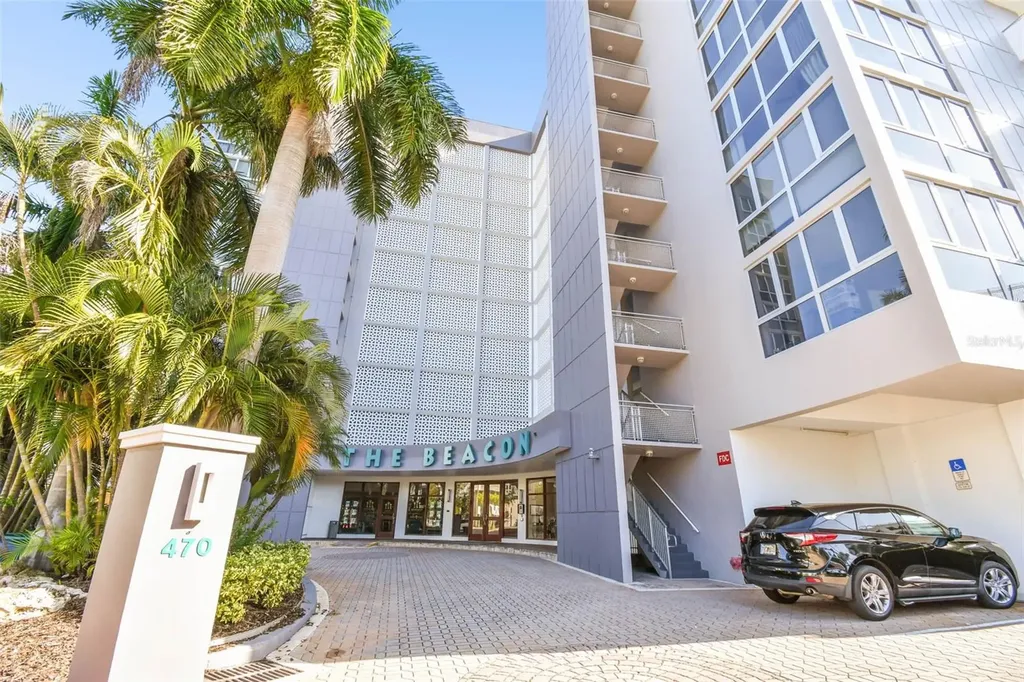 470 3rd Street S St Petersburg FL 33701