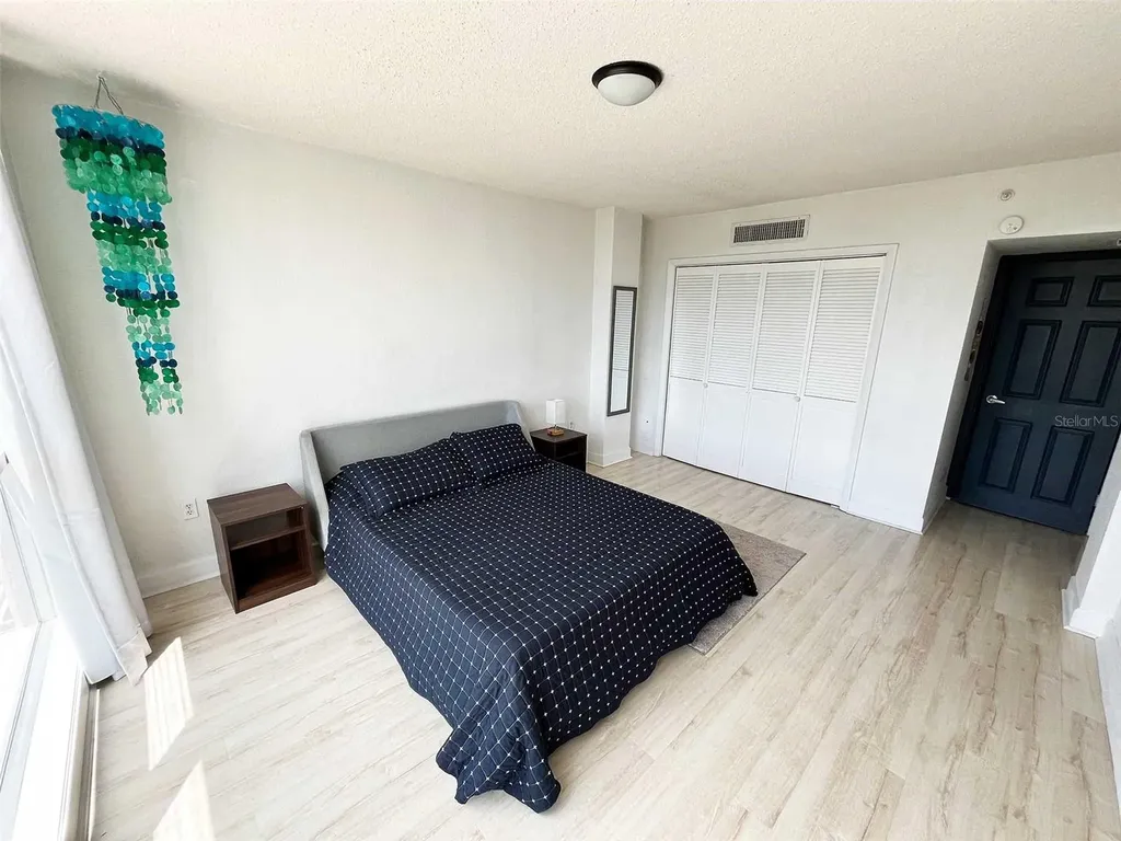 470 3rd Street S St Petersburg FL 33701