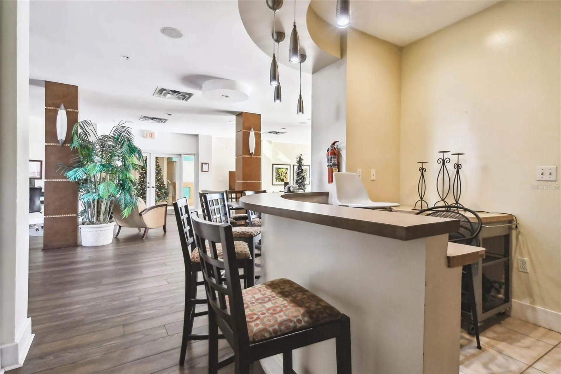 470 3rd Street S St Petersburg FL 33701
