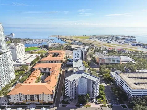 470 3rd Street S St Petersburg FL 33701