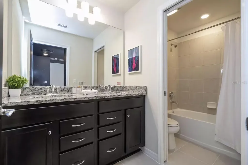 4294 Lana Avenue Davenport FL 33897