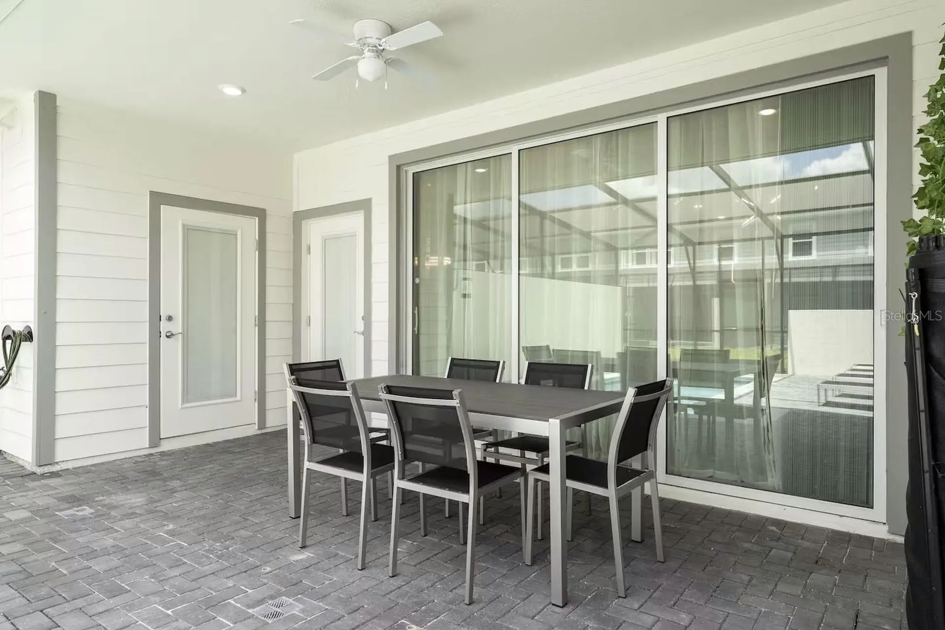 4294 Lana Avenue Davenport FL 33897