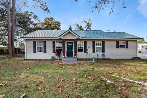 214 NE 2nd Street Chiefland FL 32626