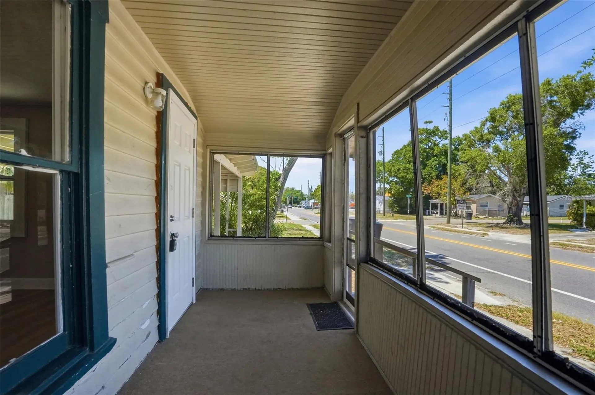 4734 15th Avenue S St Petersburg FL 33711