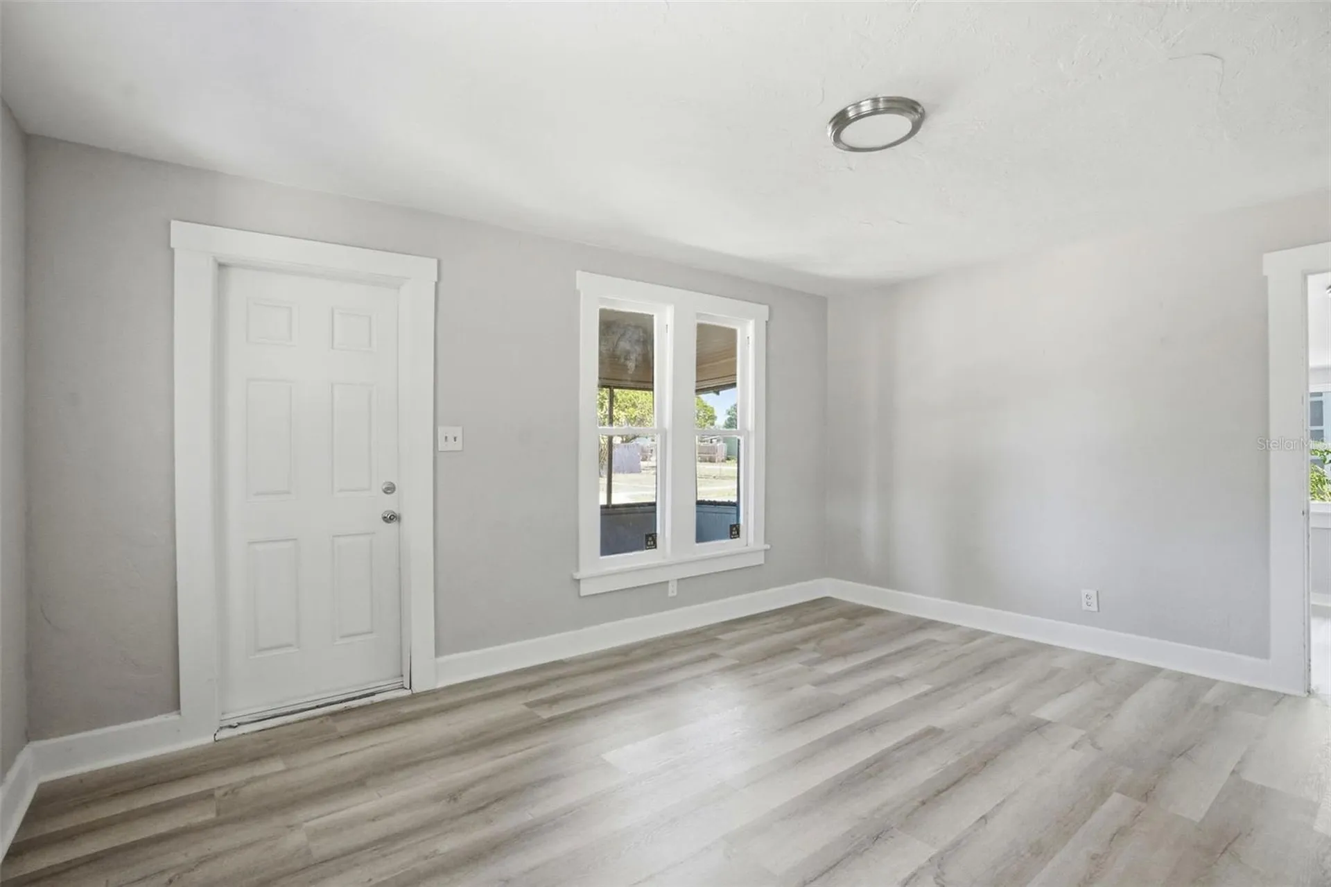 4734 15th Avenue S St Petersburg FL 33711