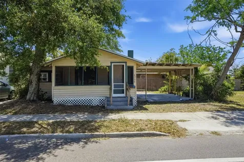 4734 15th Avenue S St Petersburg FL 33711
