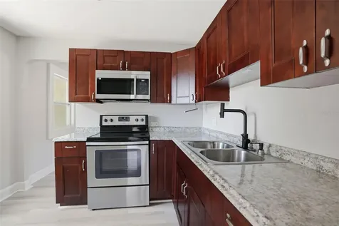 4734 15th Avenue S St Petersburg FL 33711
