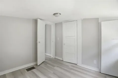 4734 15th Avenue S St Petersburg FL 33711