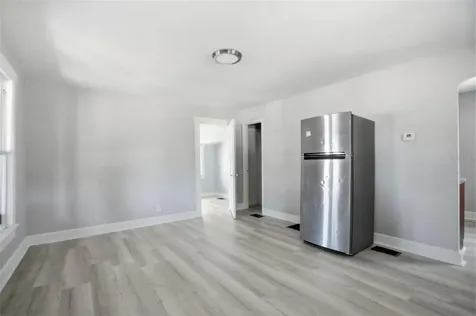 4734 15th Avenue S St Petersburg FL 33711
