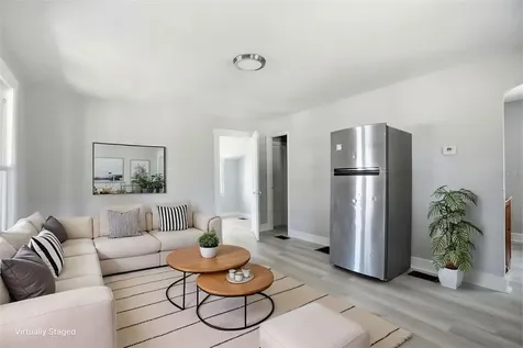 4734 15th Avenue S St Petersburg FL 33711