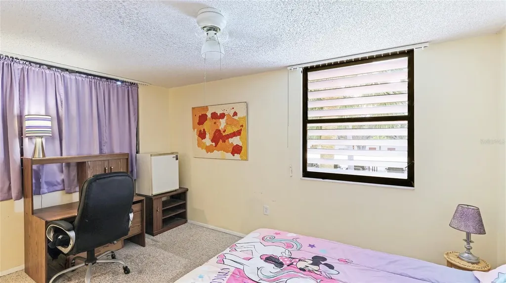527 Spring Lakes Boulevard Bradenton FL 34210