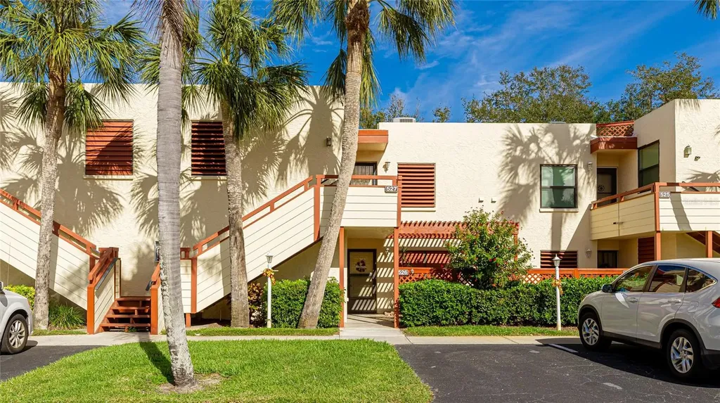 527 Spring Lakes Boulevard Bradenton FL 34210
