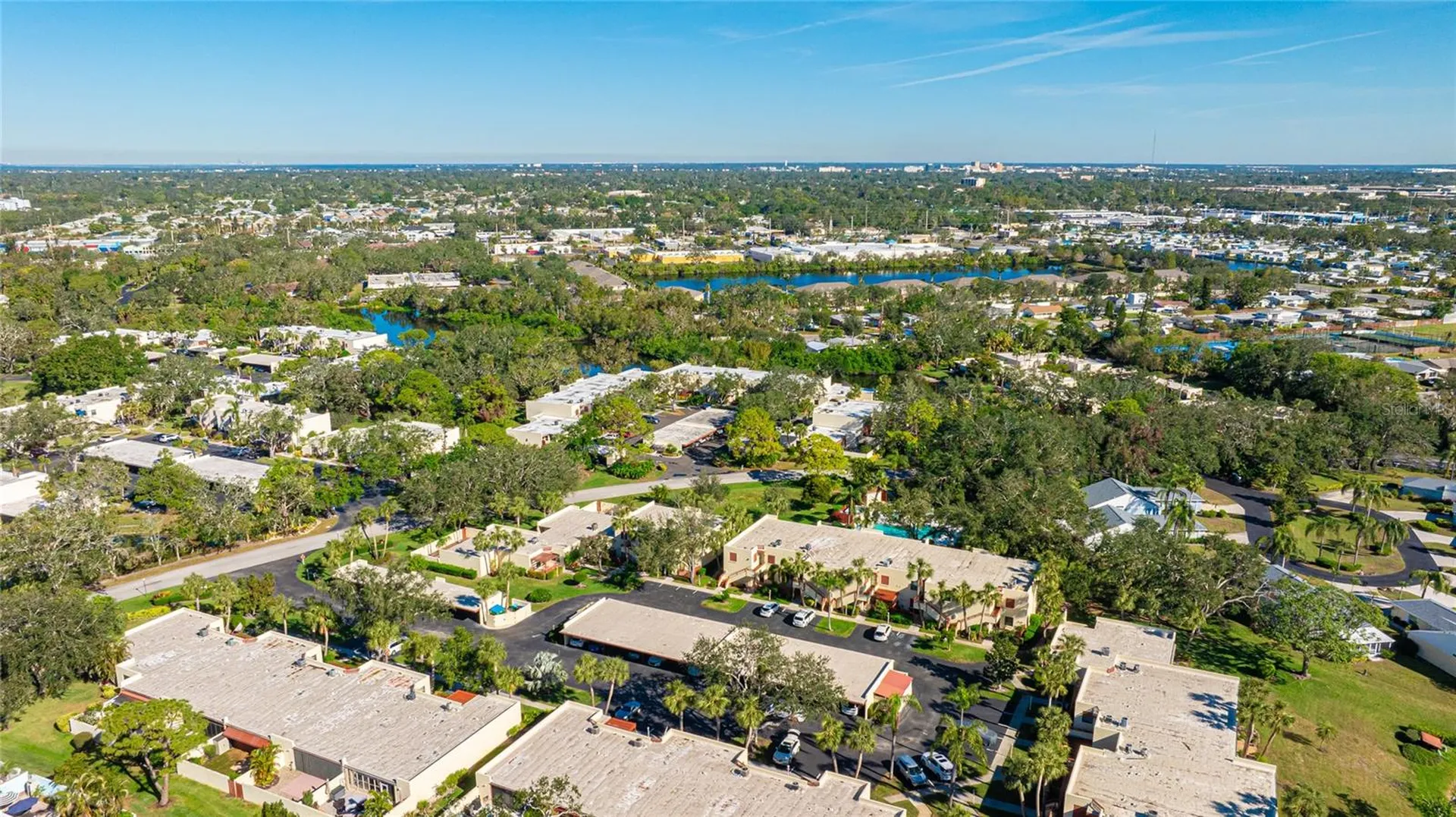 527 Spring Lakes Boulevard Bradenton FL 34210
