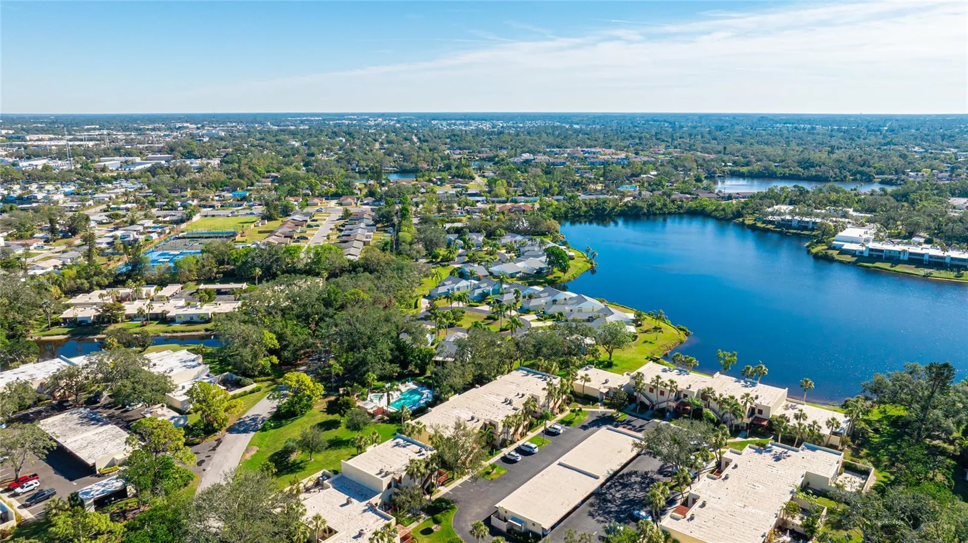 527 Spring Lakes Boulevard Bradenton FL 34210